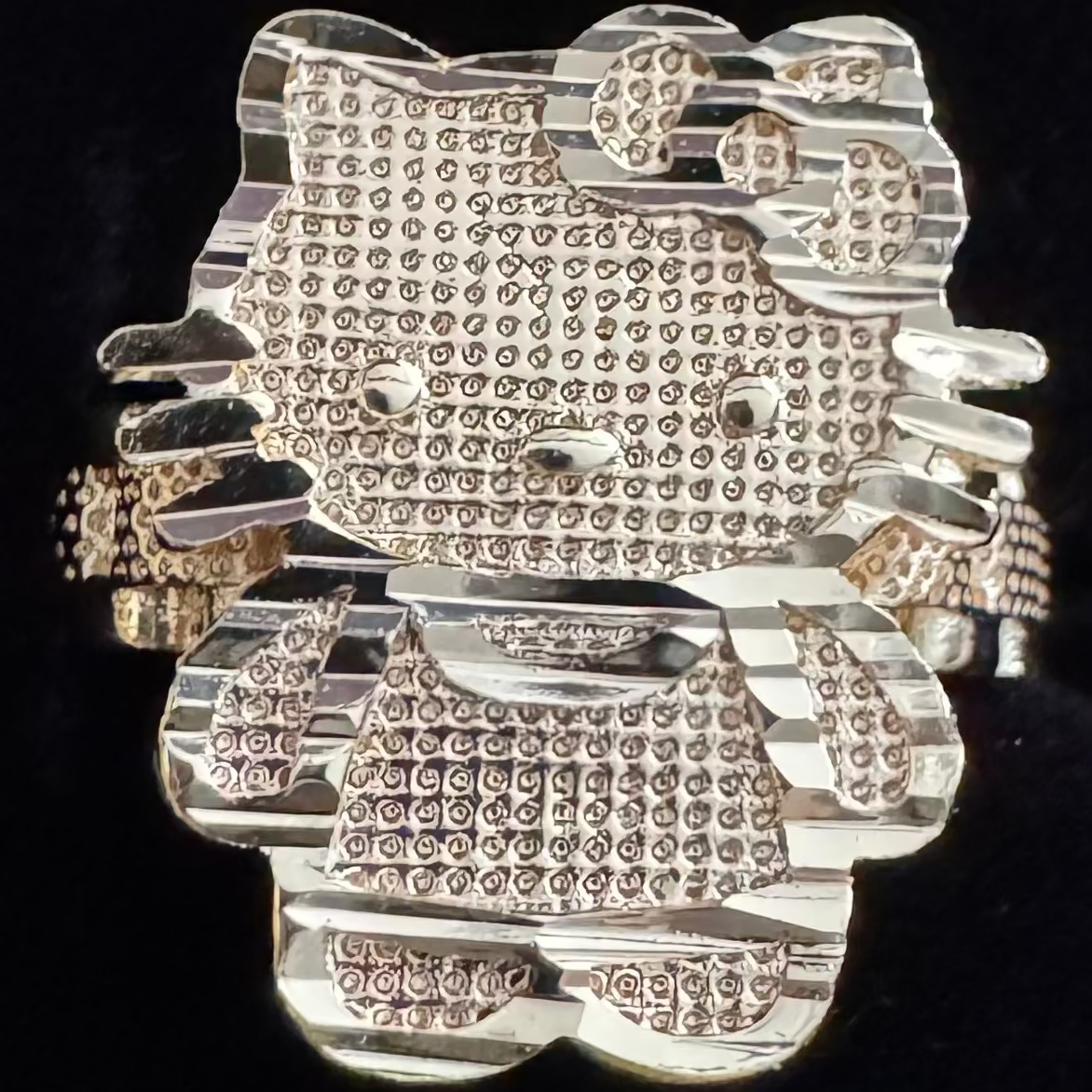 Big Body Hello Kitty Ring